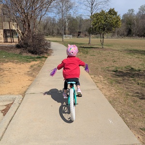 Fundraising Page: Maizy Earle